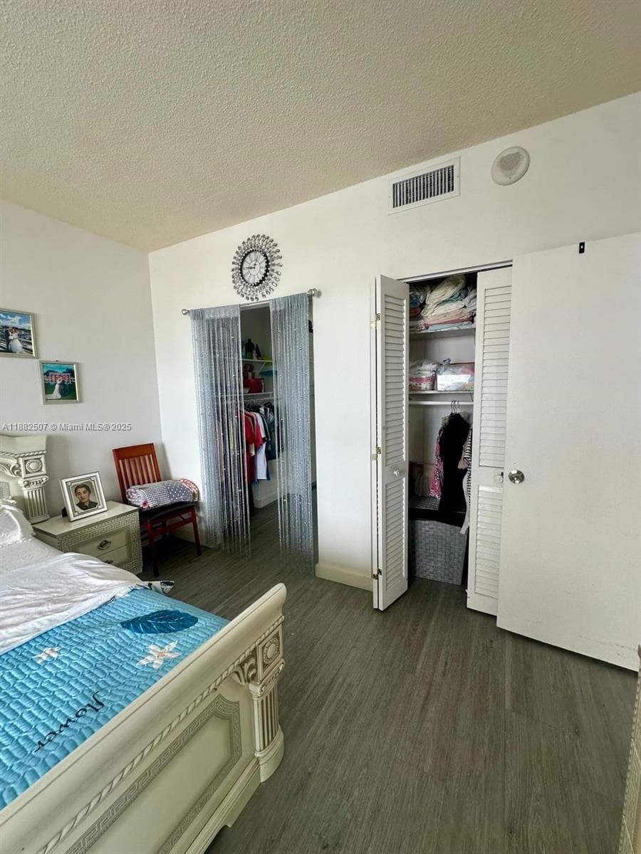 1825 S Ocean Dr PH-6 photo 6