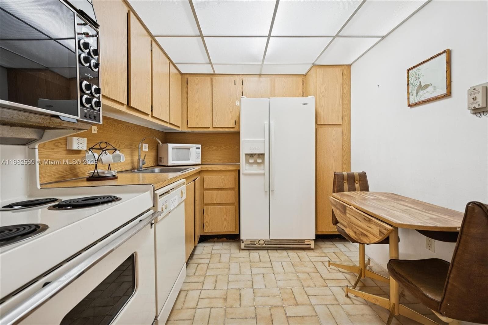 20515 E Country Club Dr 442 photo 8