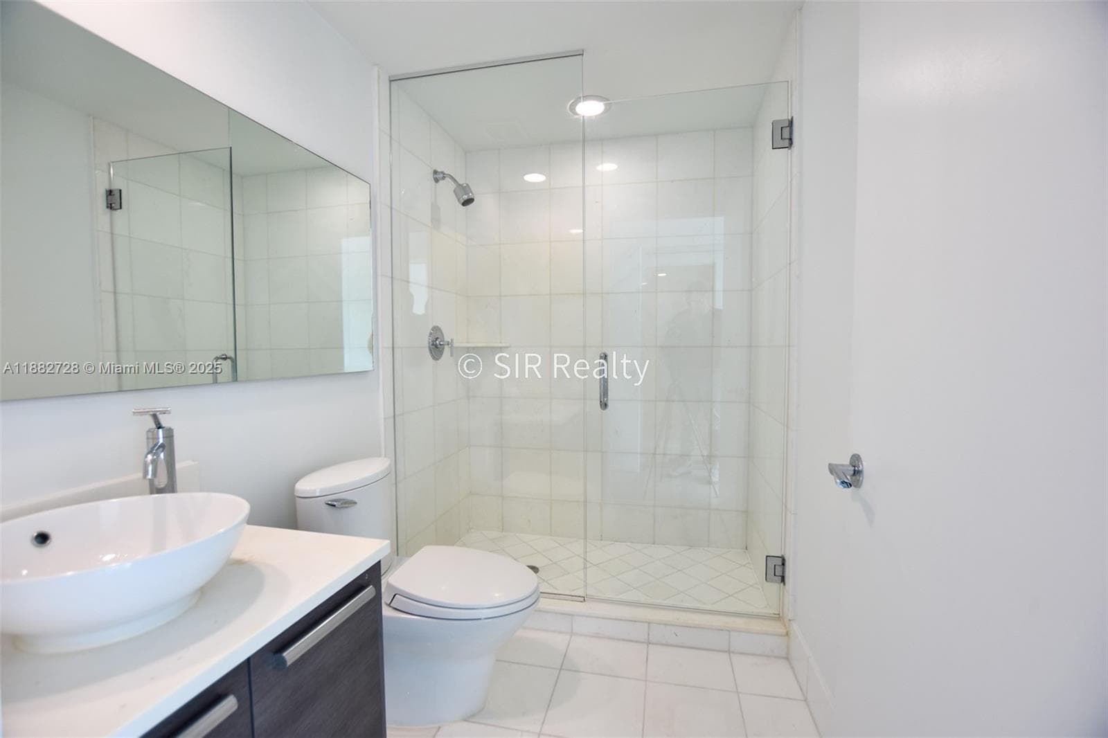2950 188th St 336 photo 7