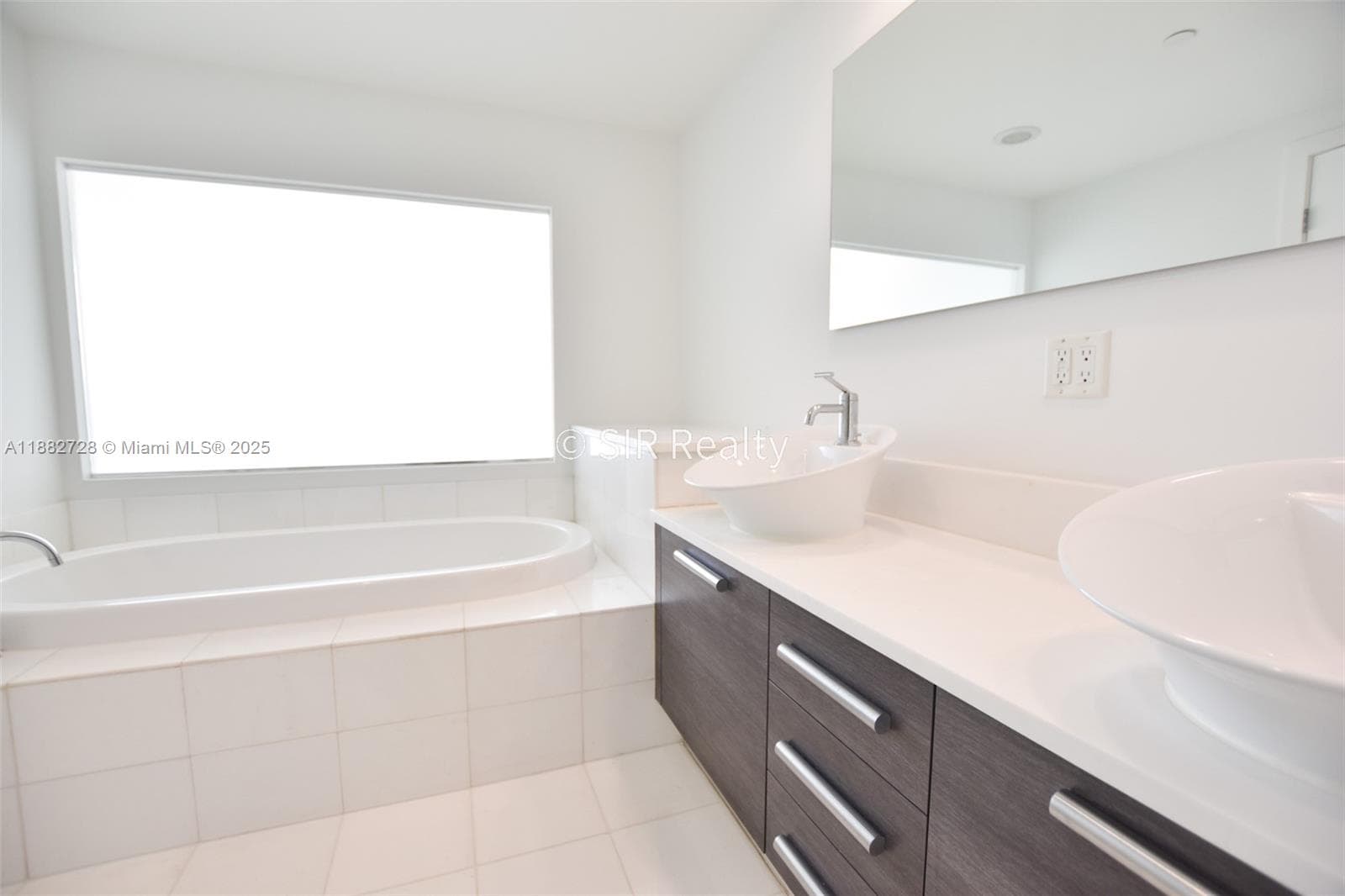 2950 188th St 336 photo 15