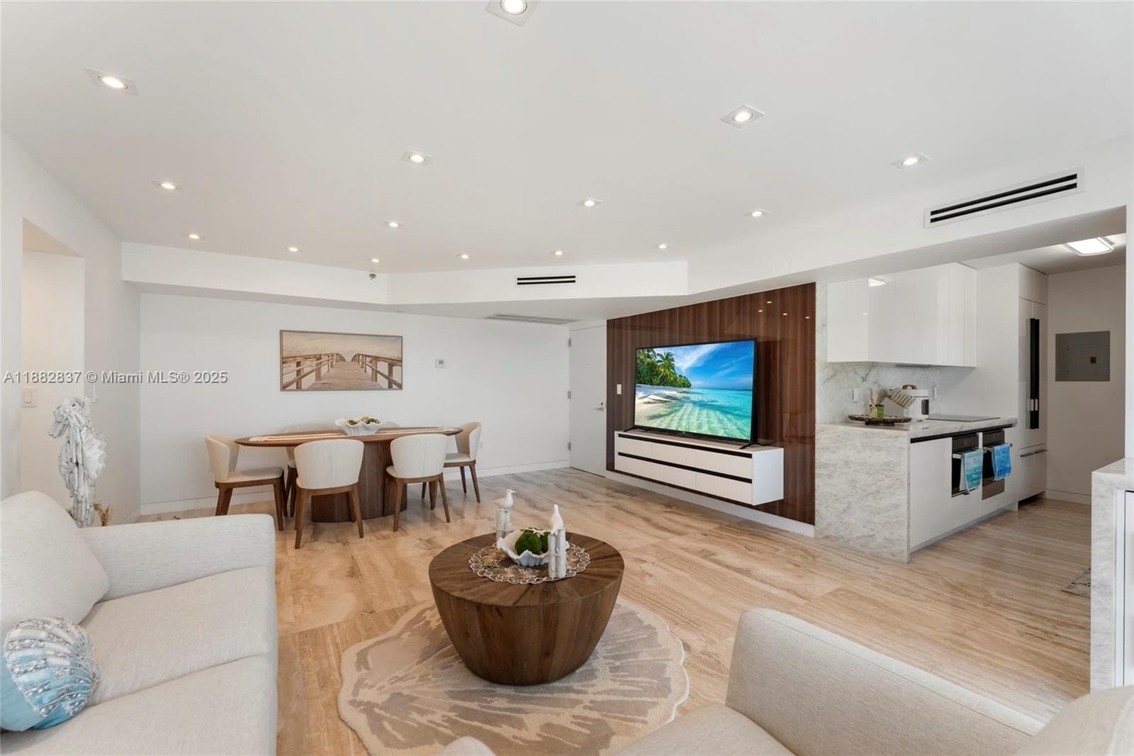 5900 Collins Ave 604 photo 13