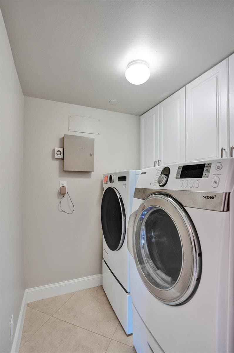 100 SE 5th Avenue 406 photo 21