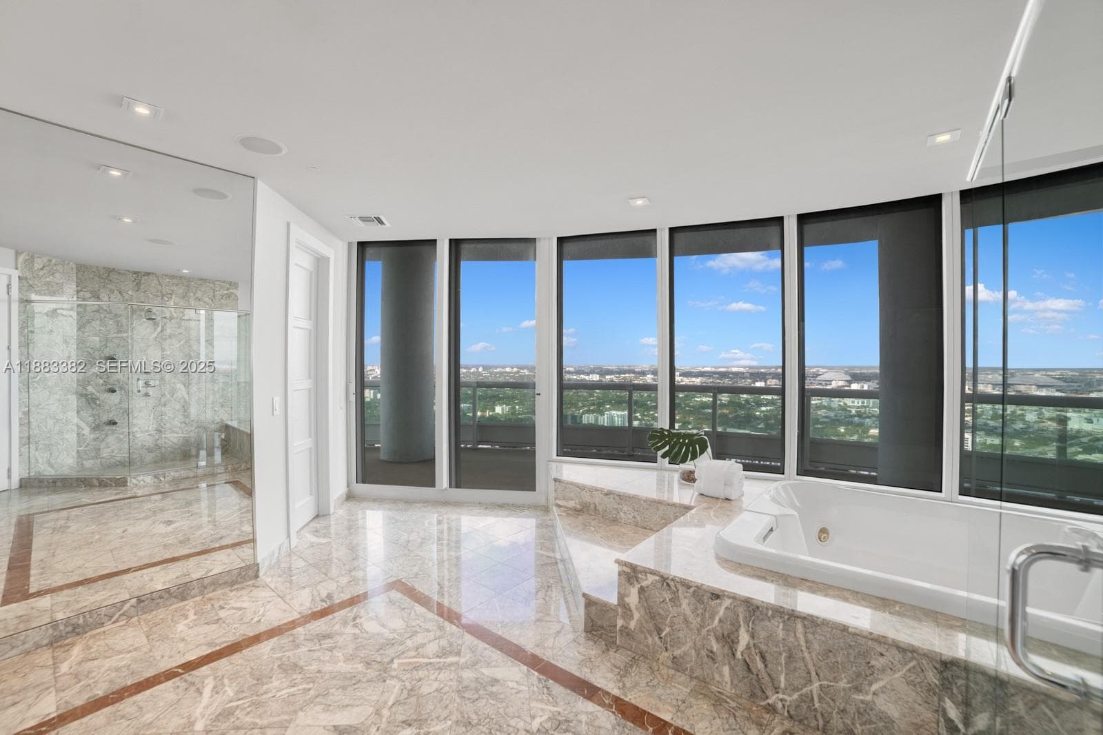 1643 Brickell Ave PH4902 photo 15