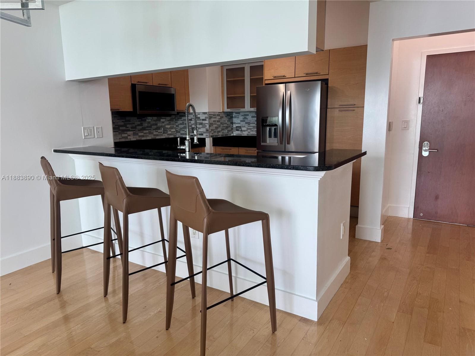31 SE 5th St 3817 photo 5