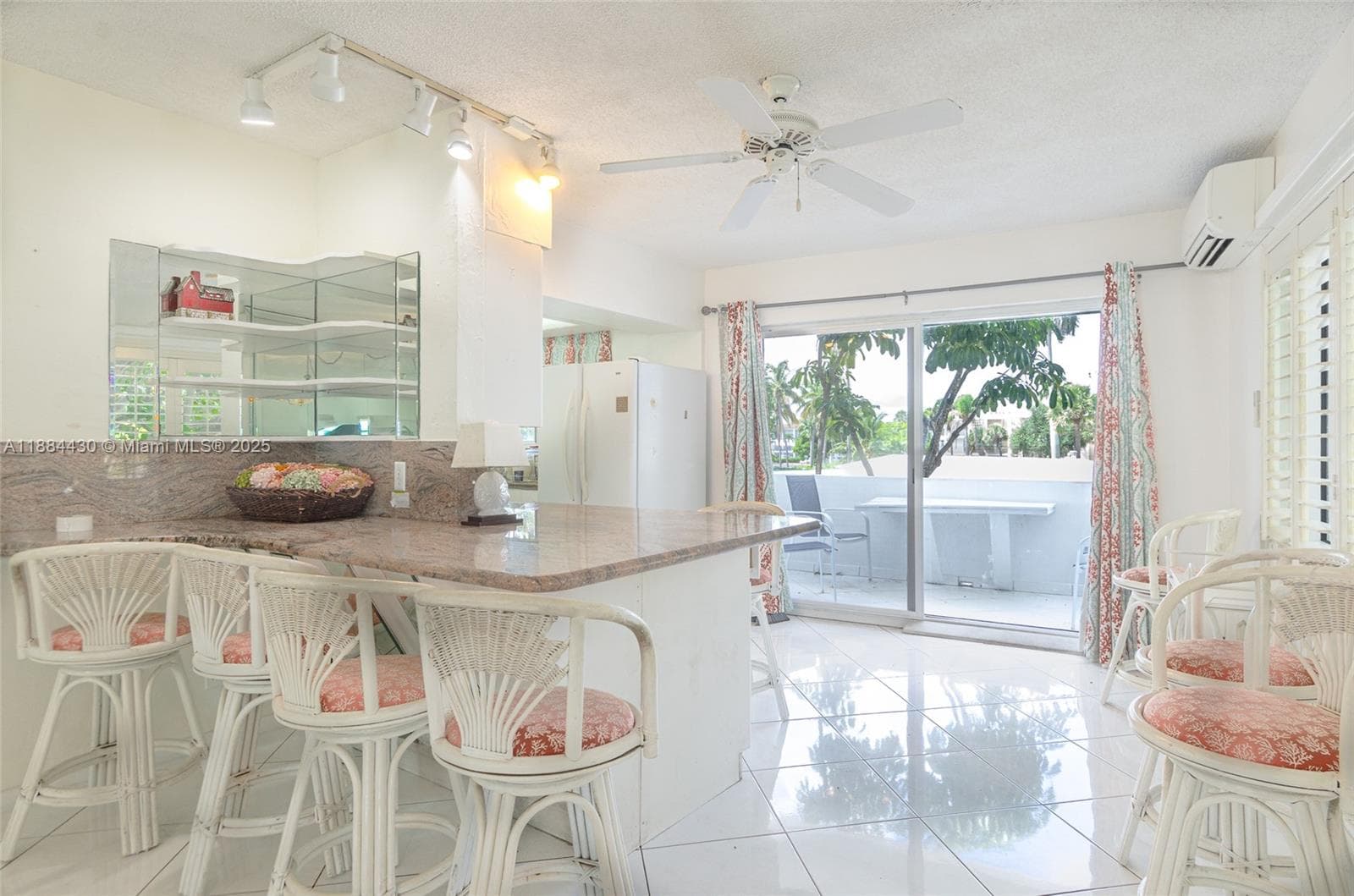 1470 S Ocean Blvd 702 photo 5