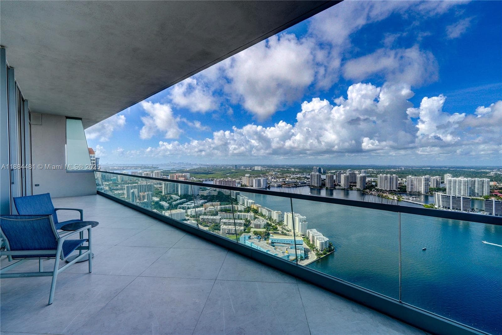18501 Collins Ave 5001 photo 22