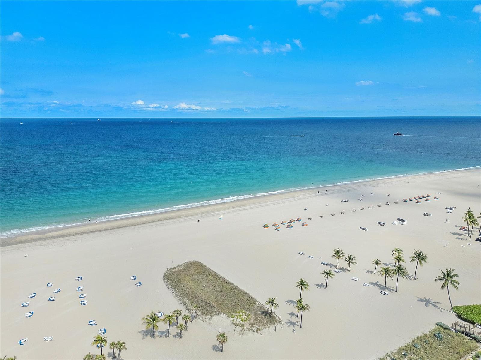 1710 S Ocean Lane 201 photo 23