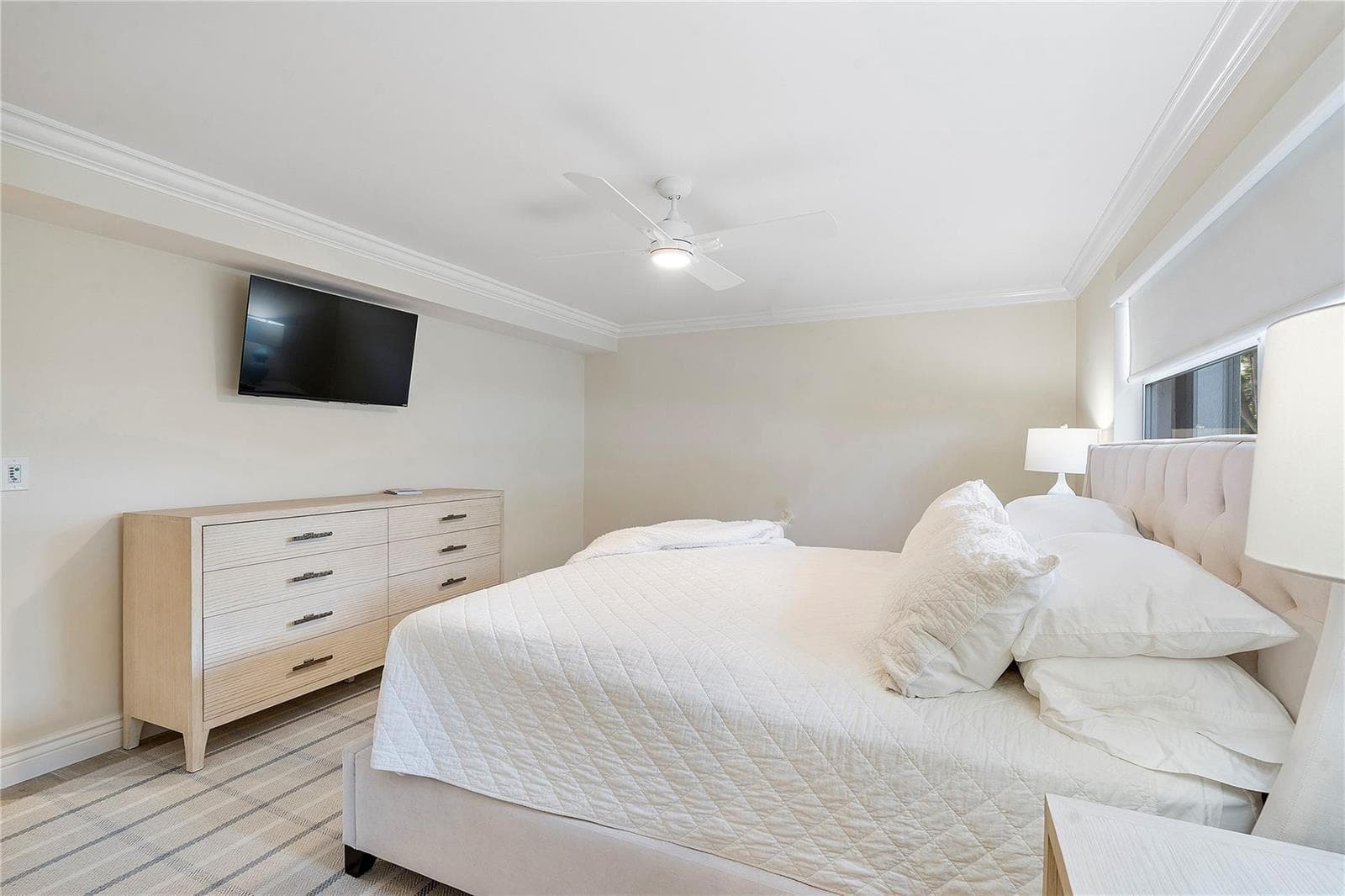1710 S Ocean Lane 201 photo 13