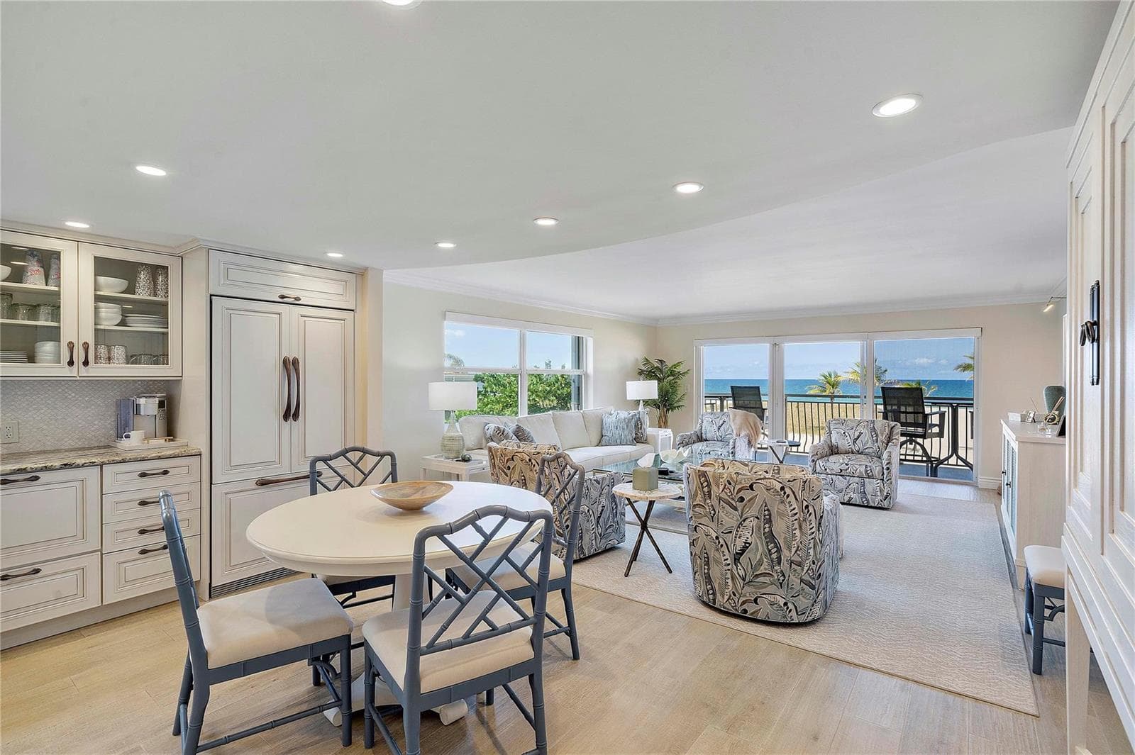 1710 S Ocean Lane 201 photo 5