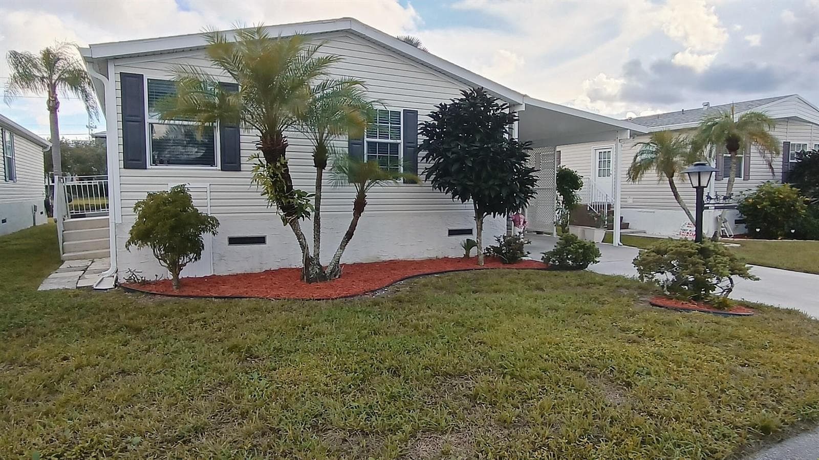 8204 South Street photo 6