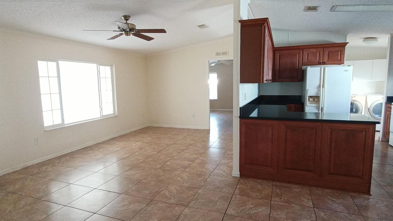 8204 South Street photo 20