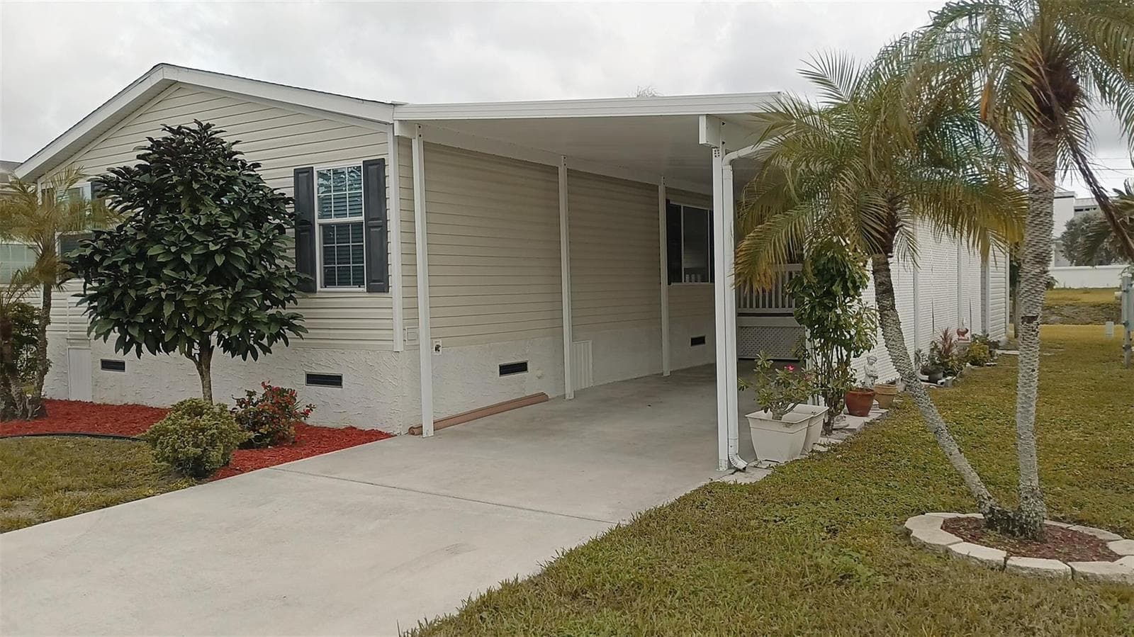 8204 South Street photo 9