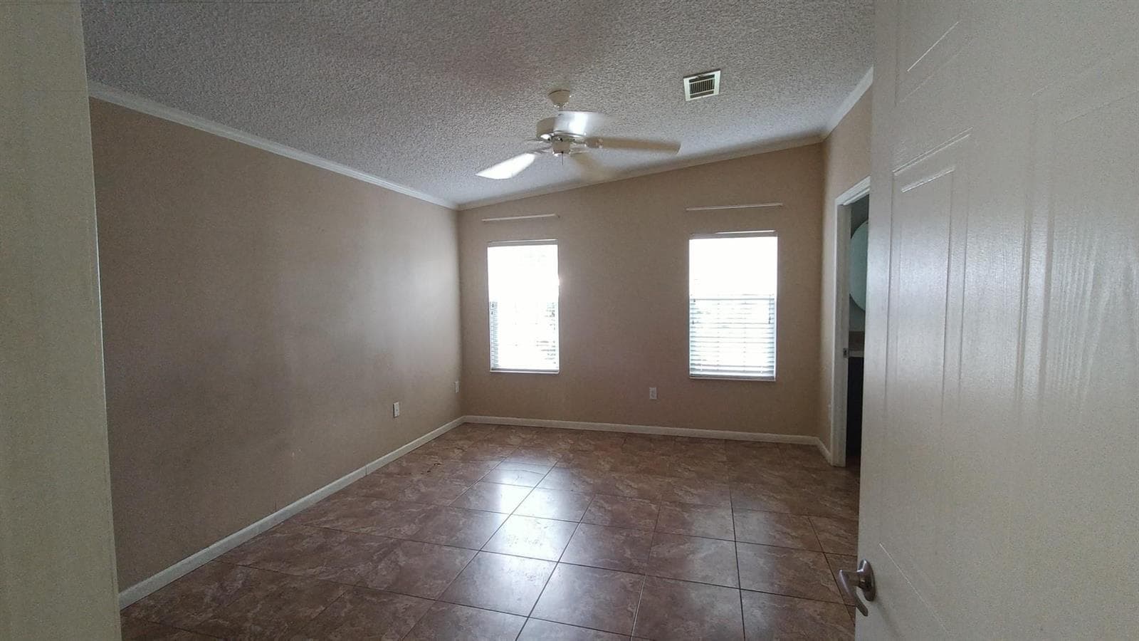 8204 South Street photo 25