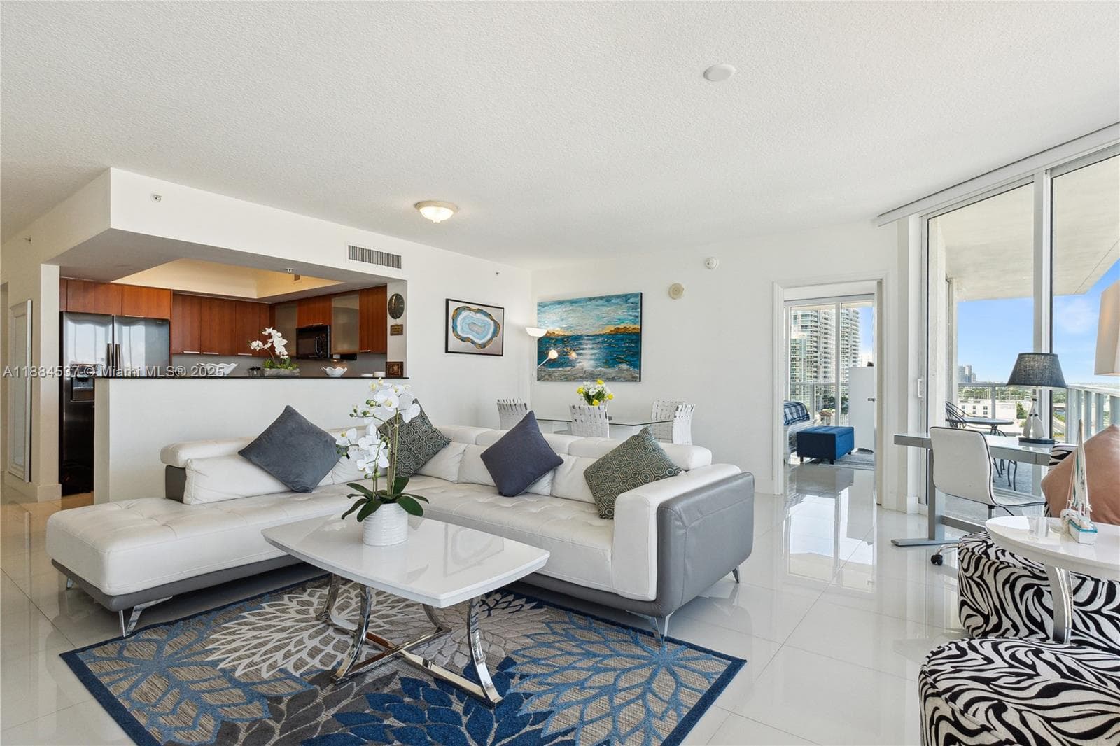 16699 Collins Ave 1407 photo 6