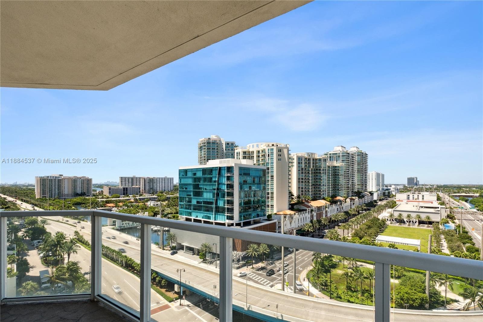 16699 Collins Ave 1407 photo 3