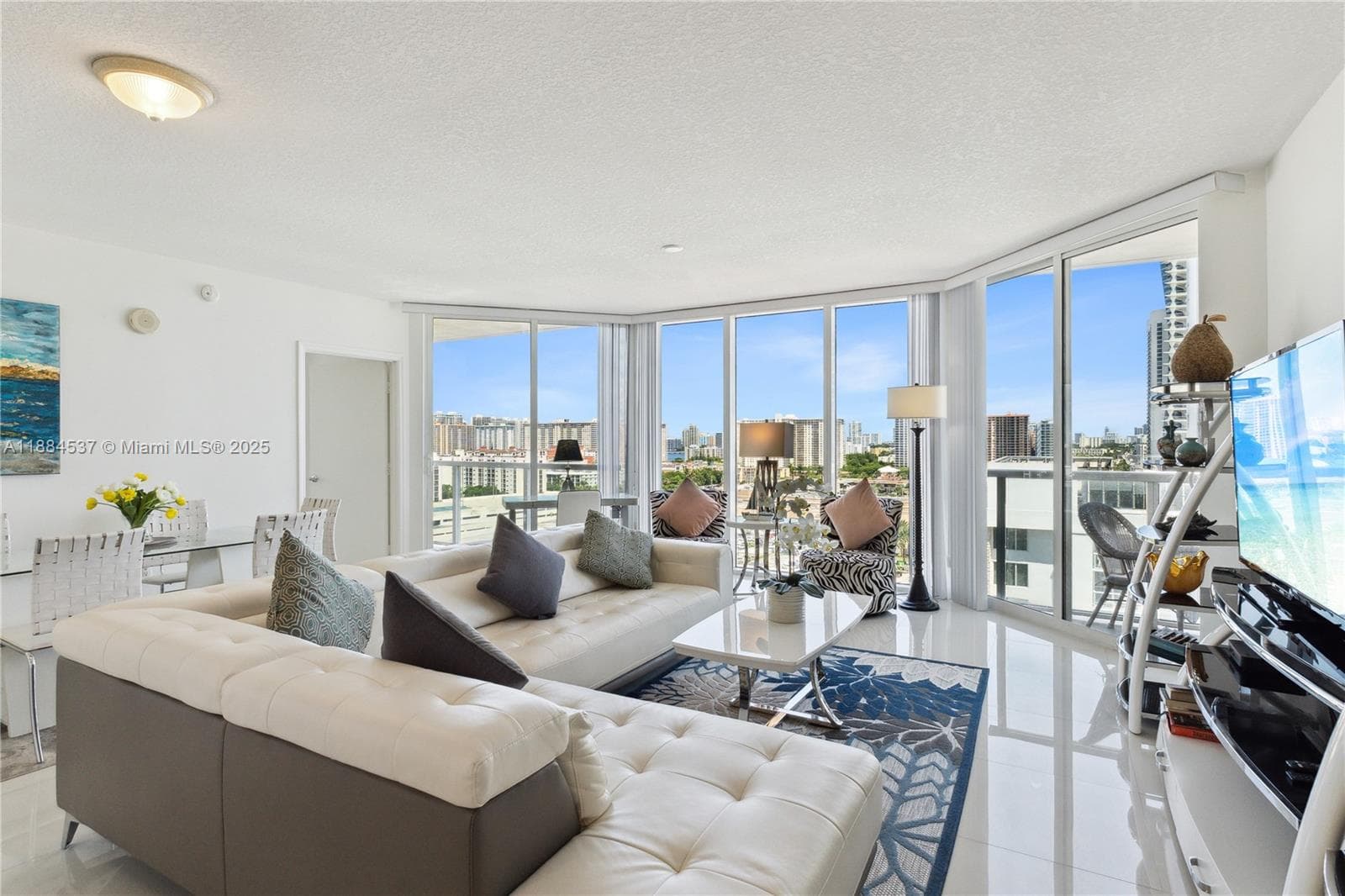 16699 Collins Ave 1407 photo 9
