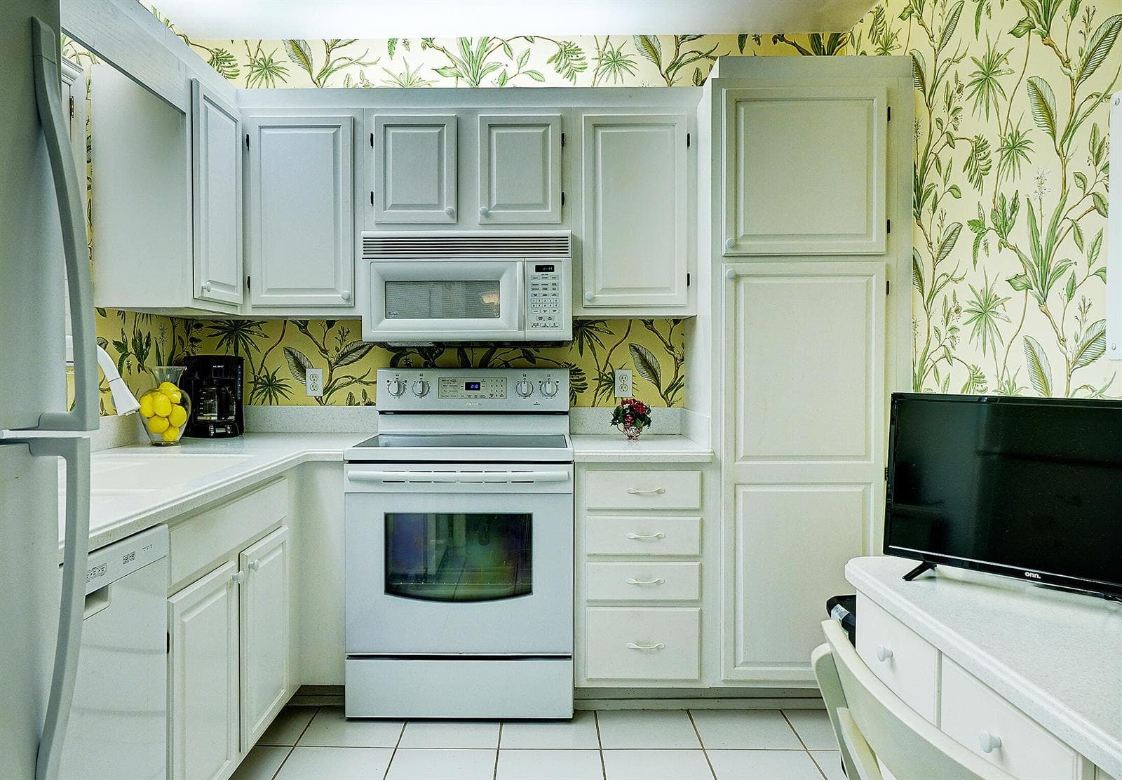 2370 NE Ocean Boulevard C305 photo 5