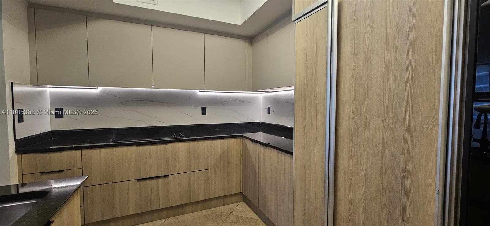 18911 Collins Ave 3402 photo 7