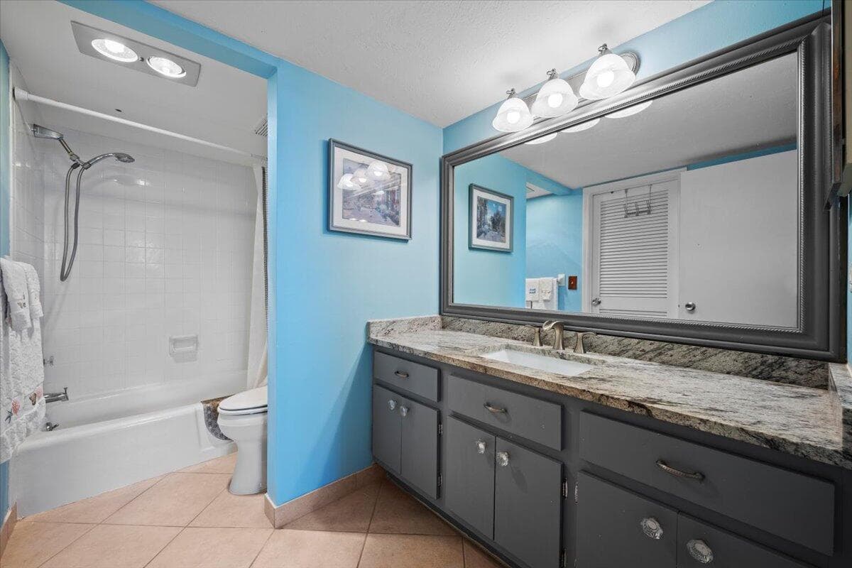 1200 Marine Way 304 photo 16