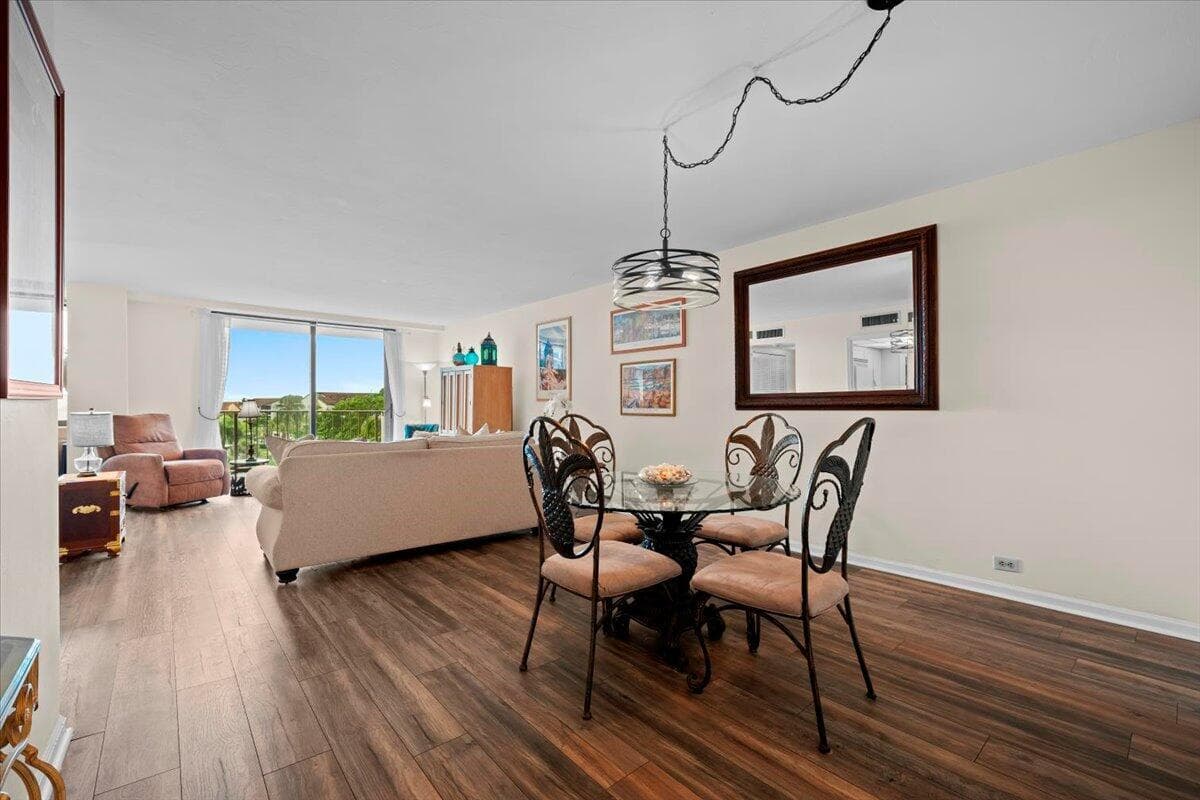 1200 Marine Way 304 photo 5
