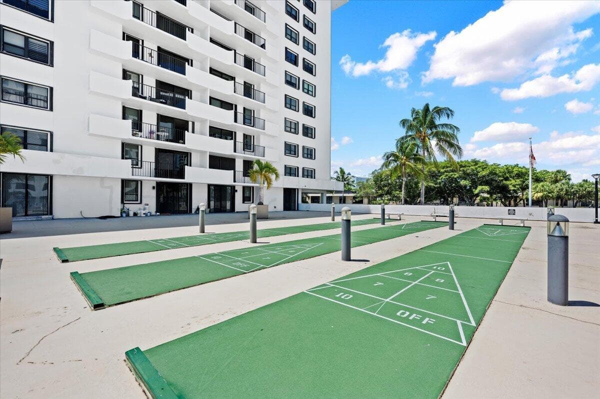 1200 Marine Way 304 photo 24