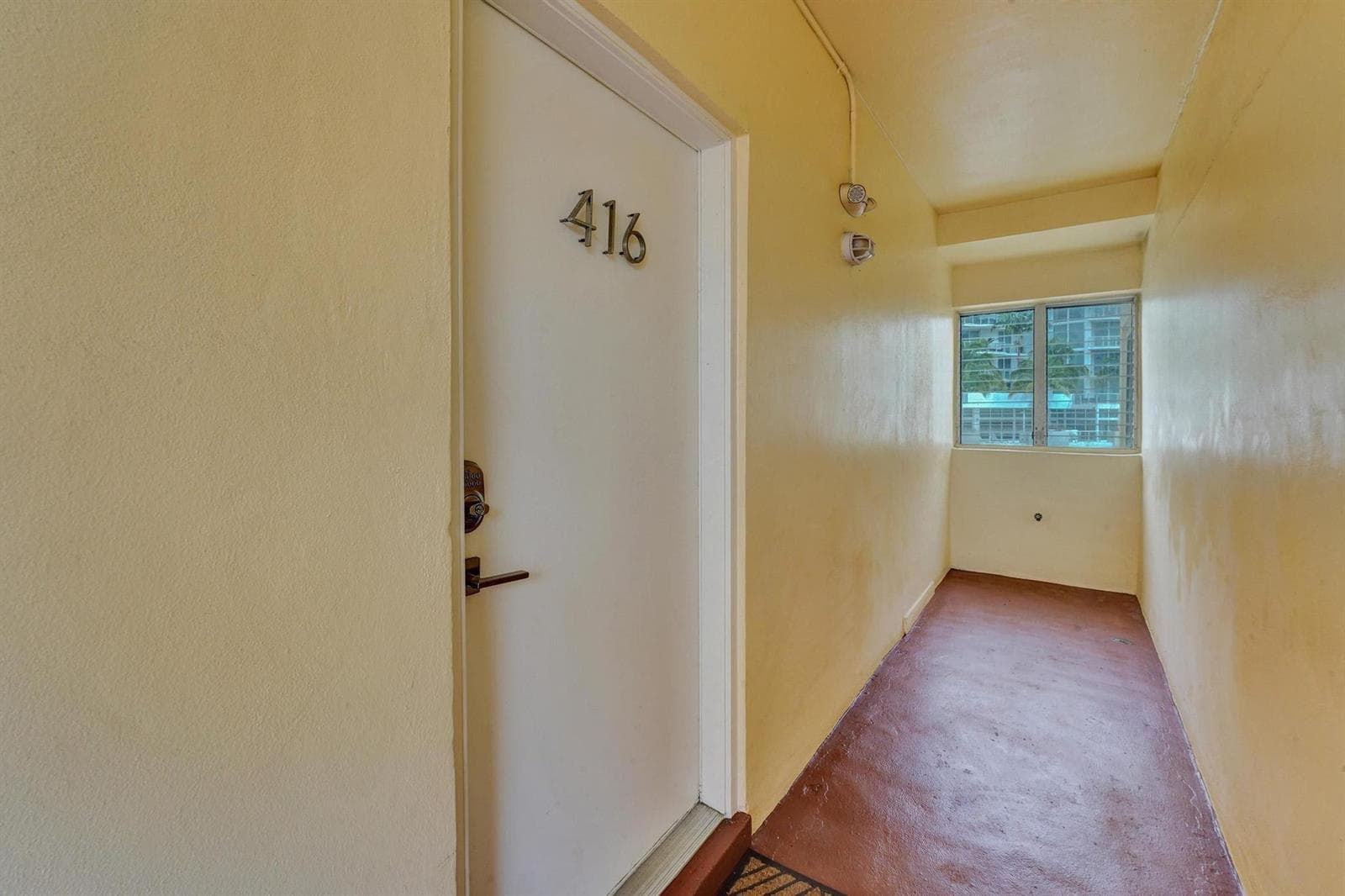 341 N Birch Road 416 photo 20