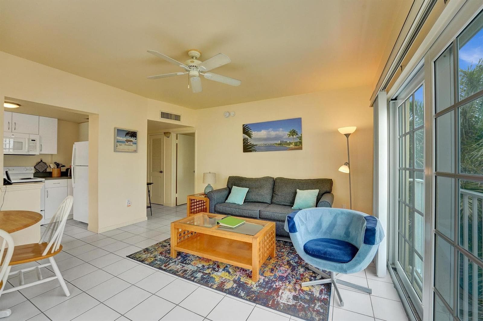341 N Birch Road 416 photo 14