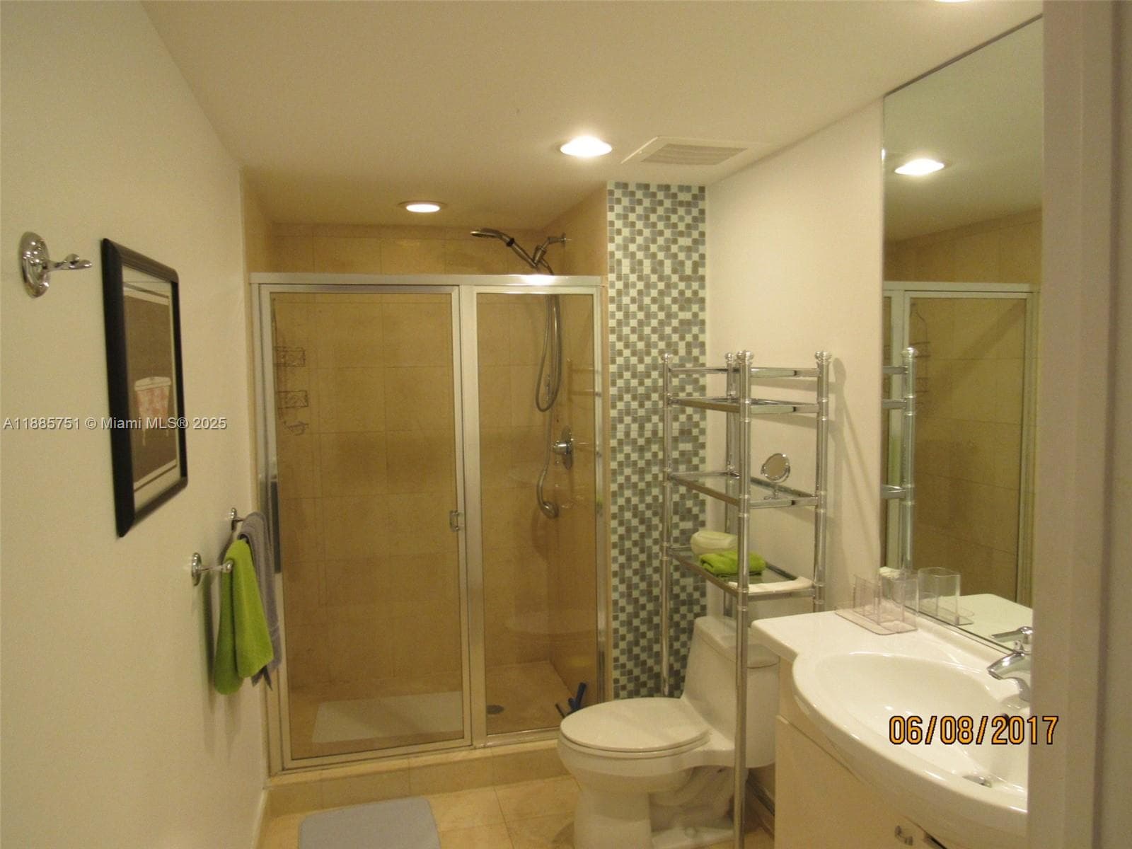 1830 S Ocean Dr 1509 photo 9