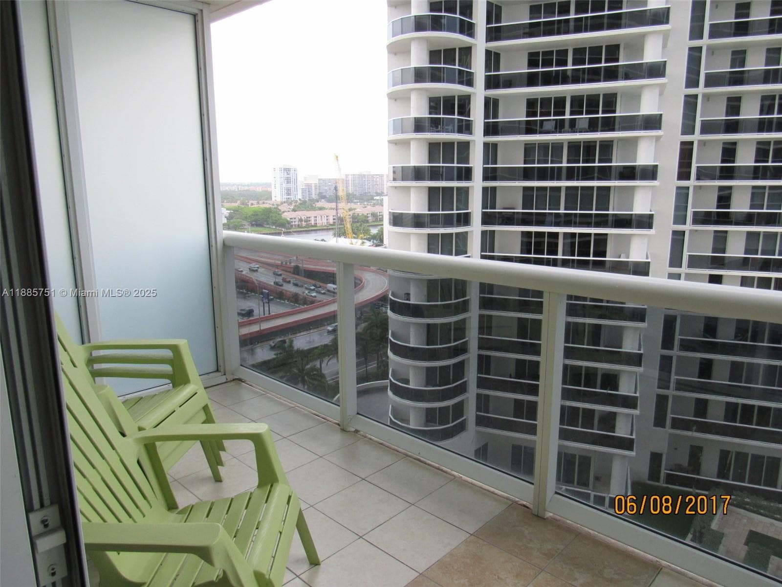 1830 S Ocean Dr 1509 photo 21