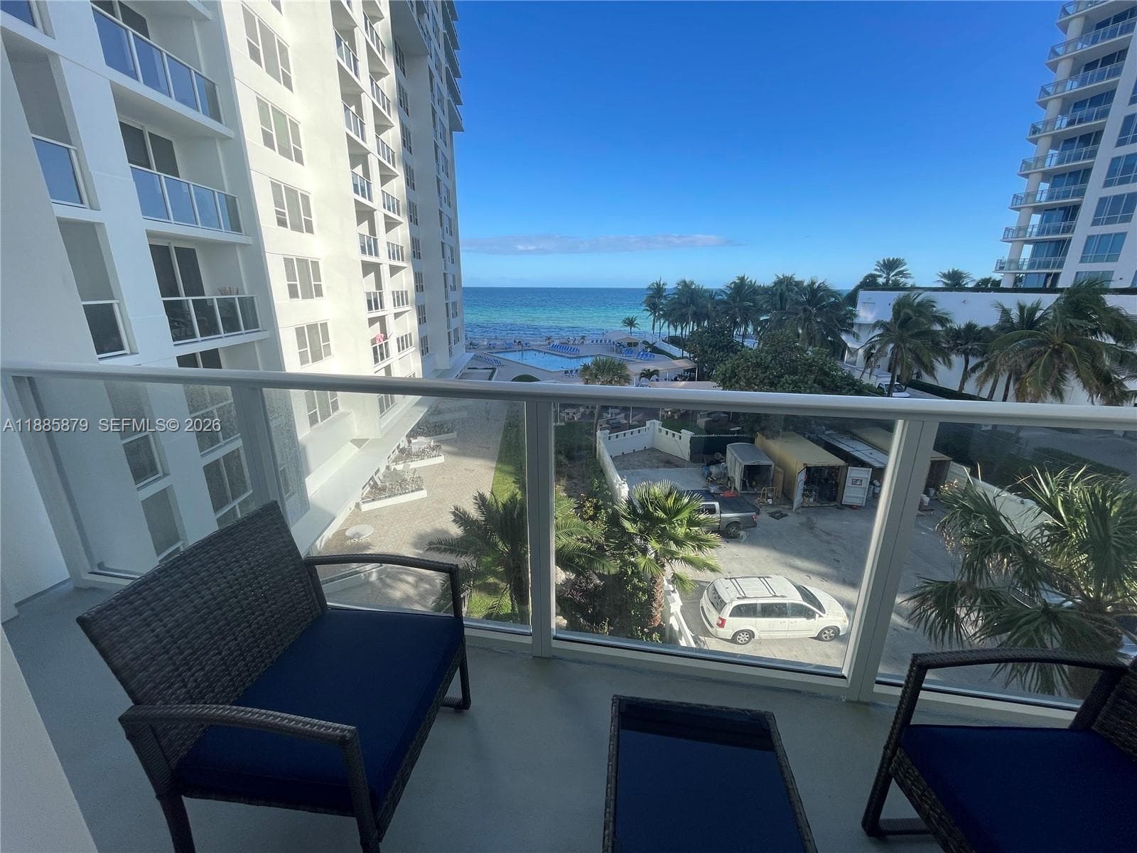 3505 S Ocean Dr 420 photo 10