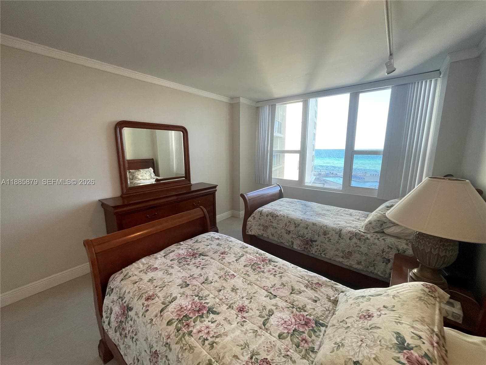 3505 S Ocean Dr 420 photo 8