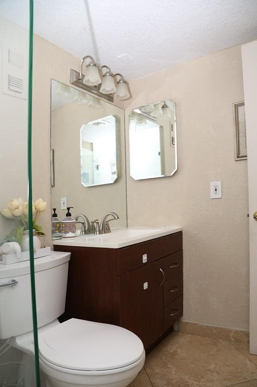 521 N Riverside Drive 602 photo 23