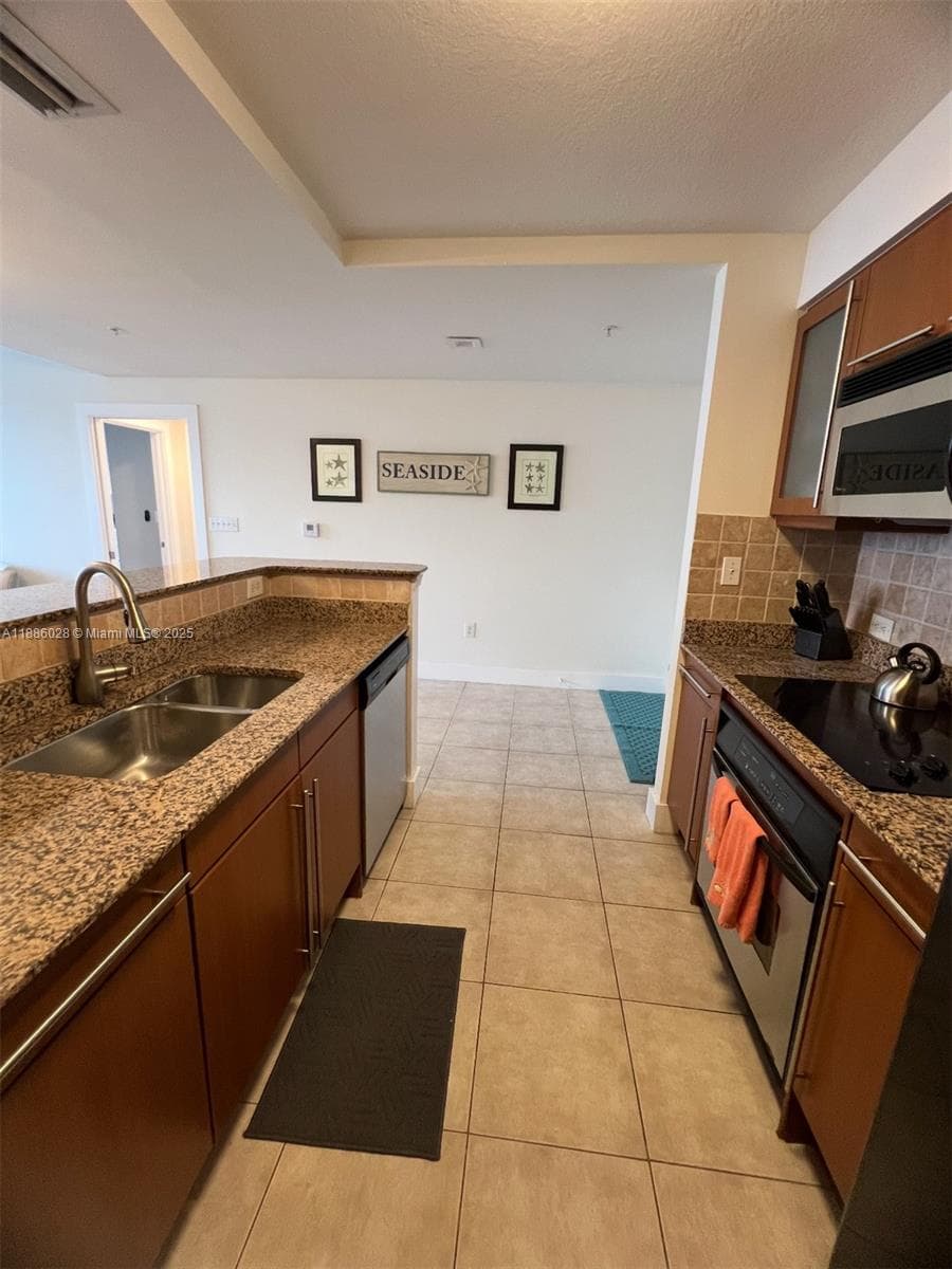 2080 S Ocean Dr PH6 photo 4