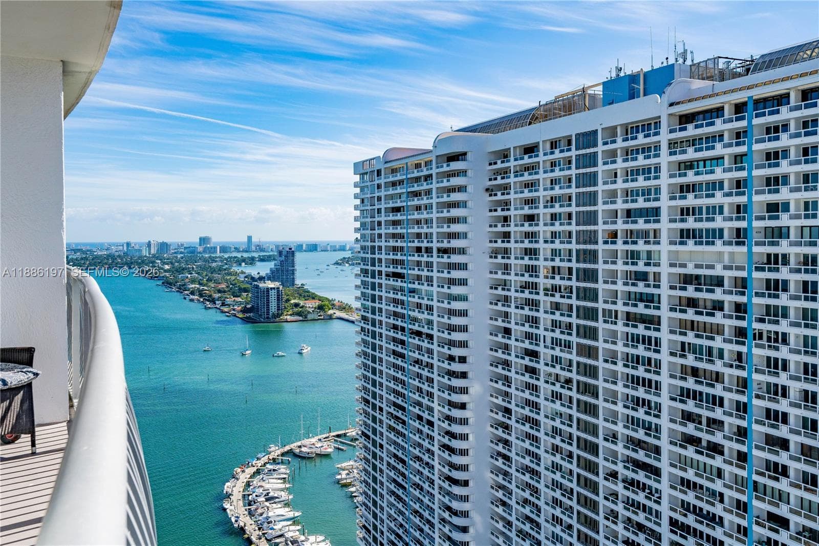 1750 N Bayshore Dr 3410 photo 1