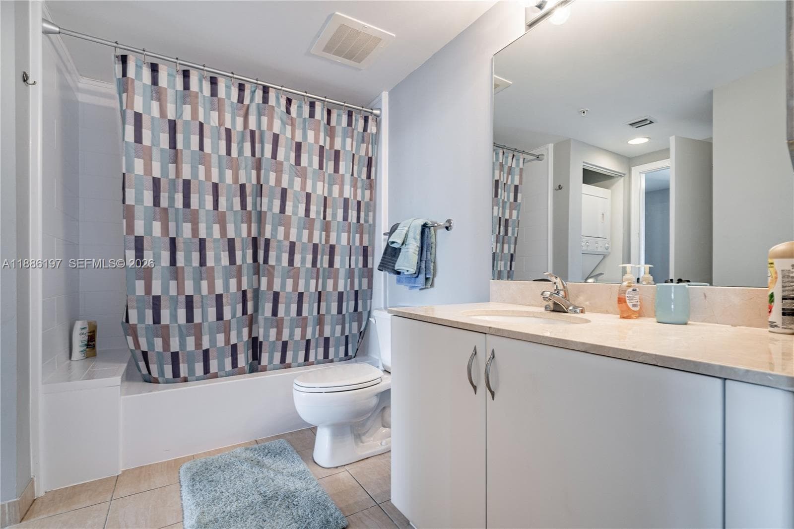 1750 N Bayshore Dr 3410 photo 5
