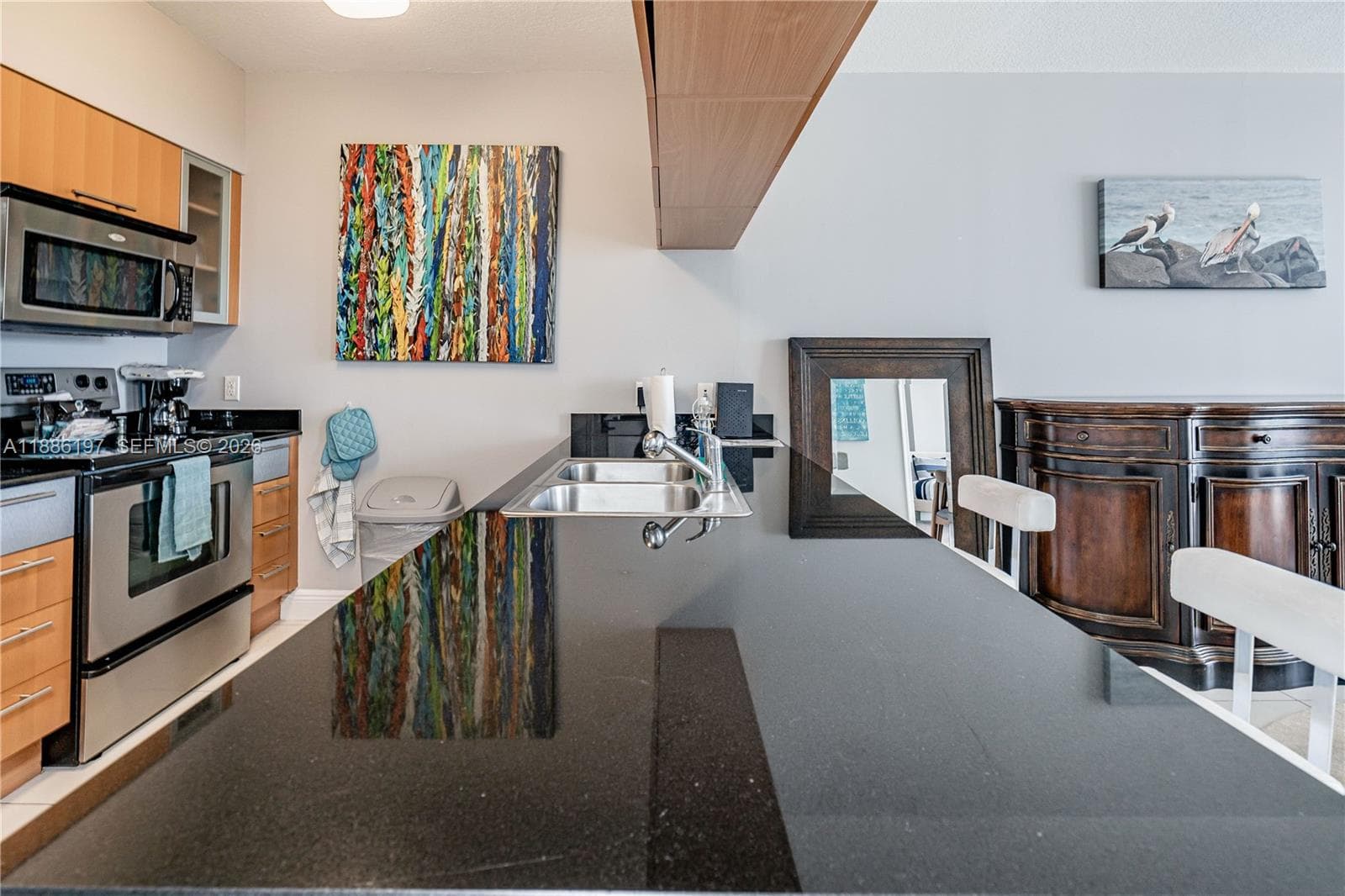 1750 N Bayshore Dr 3410 photo 11