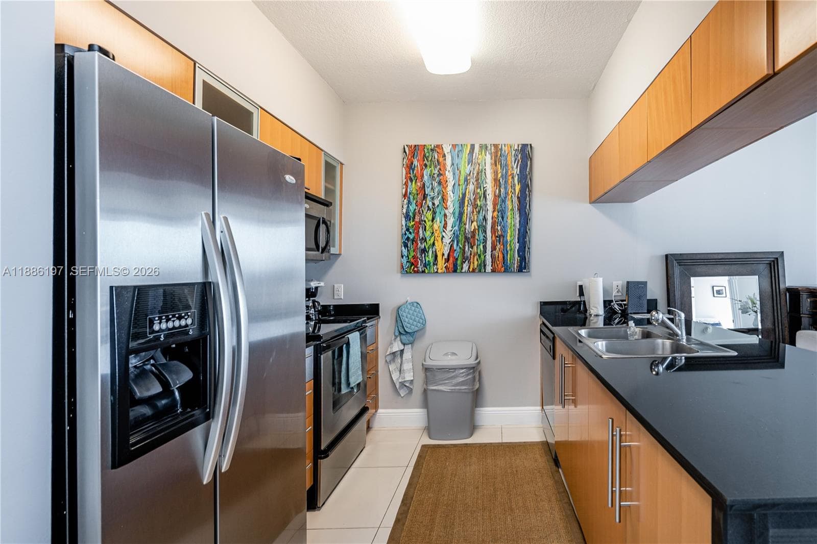 1750 N Bayshore Dr 3410 photo 8