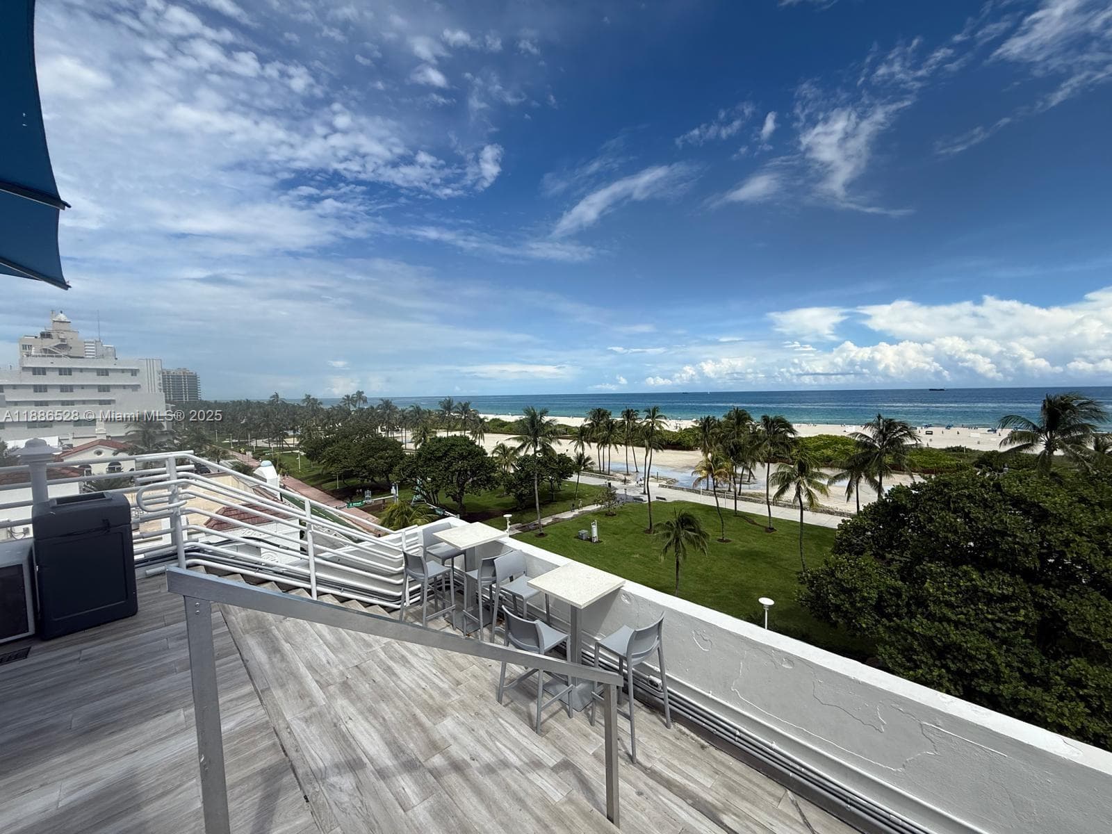 1036 Ocean Dr B303 photo 6