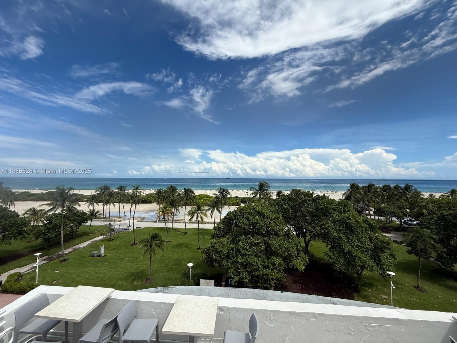 1036 Ocean Dr B303 photo 7
