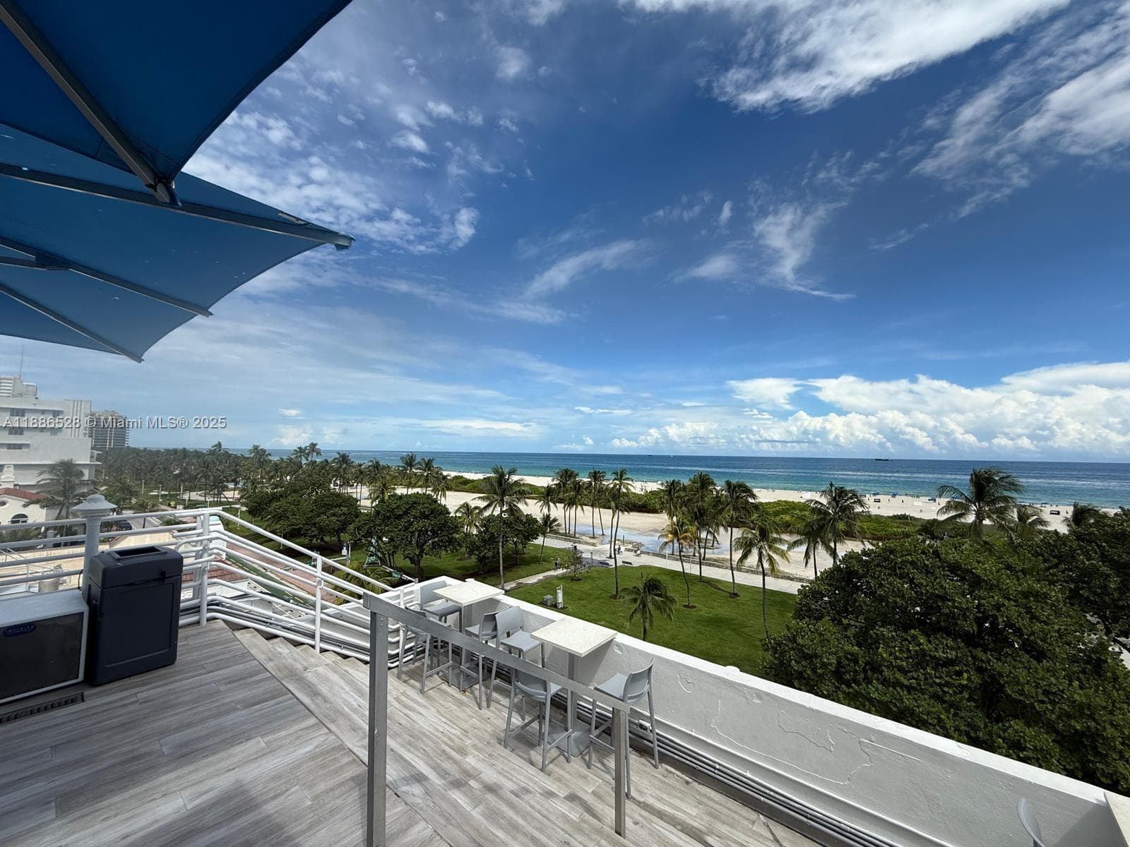 1036 Ocean Dr B303 photo 10