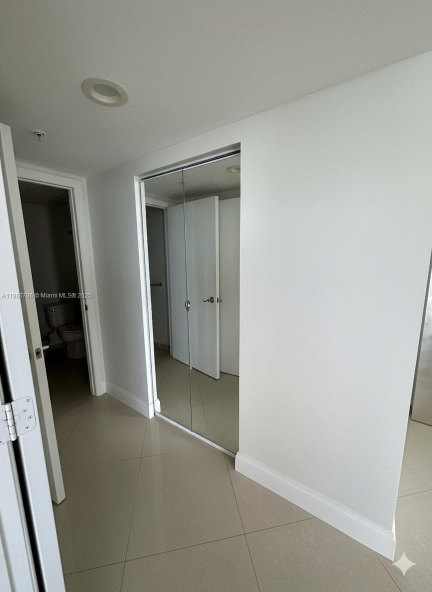 16699 Collins Ave 1806 photo 18