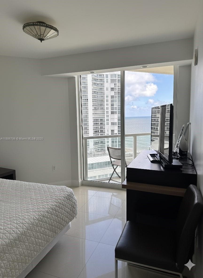 16699 Collins Ave 1806 photo 15
