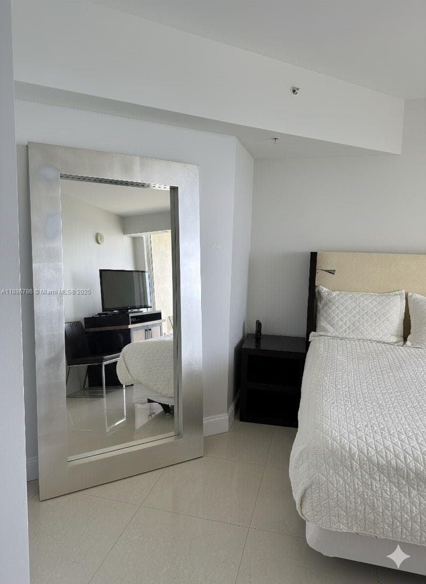 16699 Collins Ave 1806 photo 19