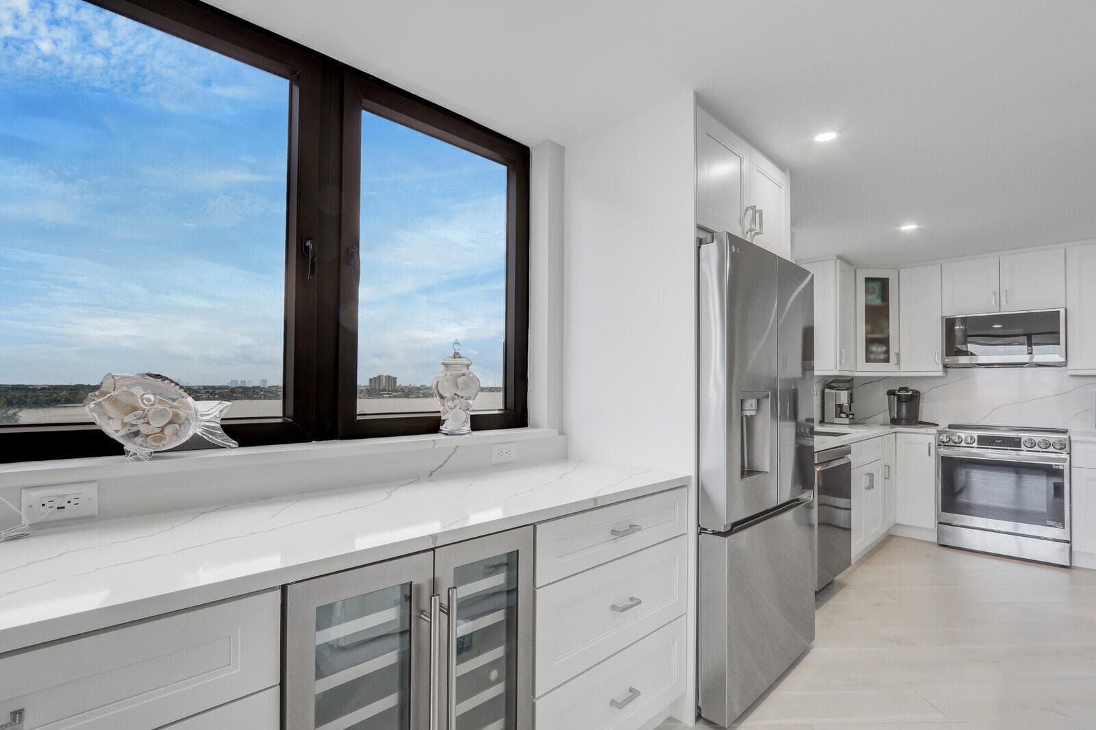 5380 N Ocean Drive 9a photo 13