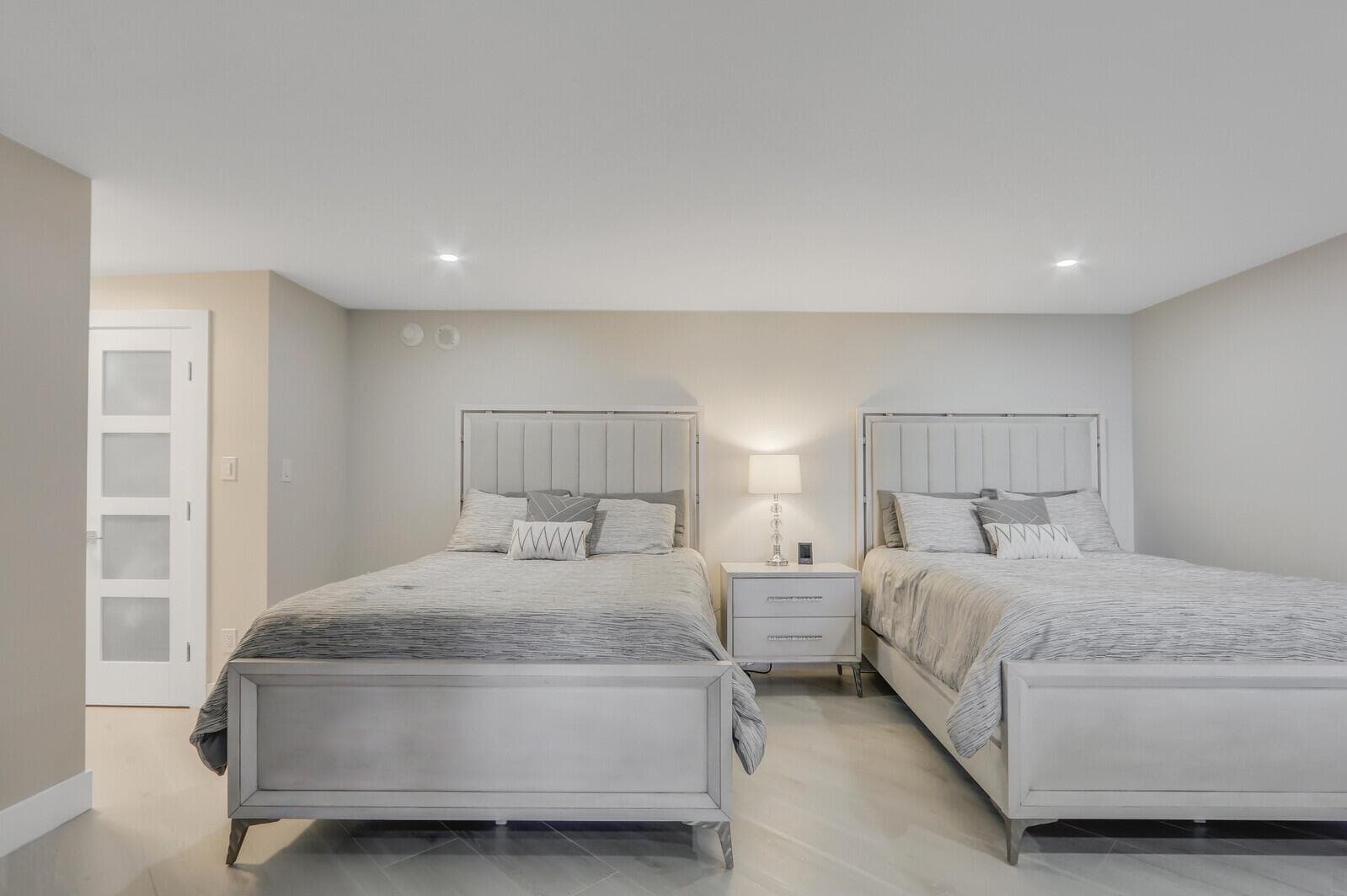 5380 N Ocean Drive 9a photo 24