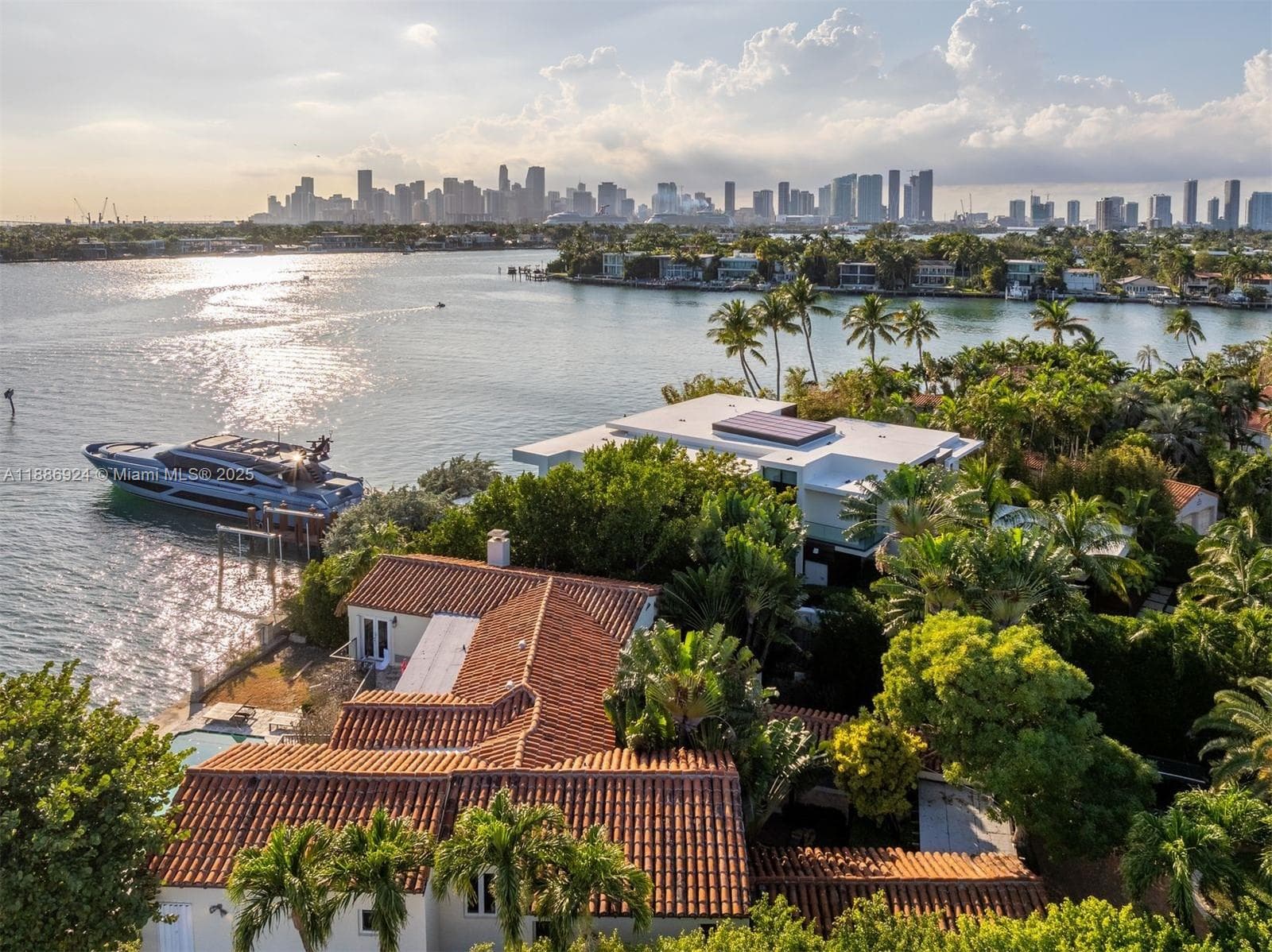 11 Rivo Alto Dr photo 12