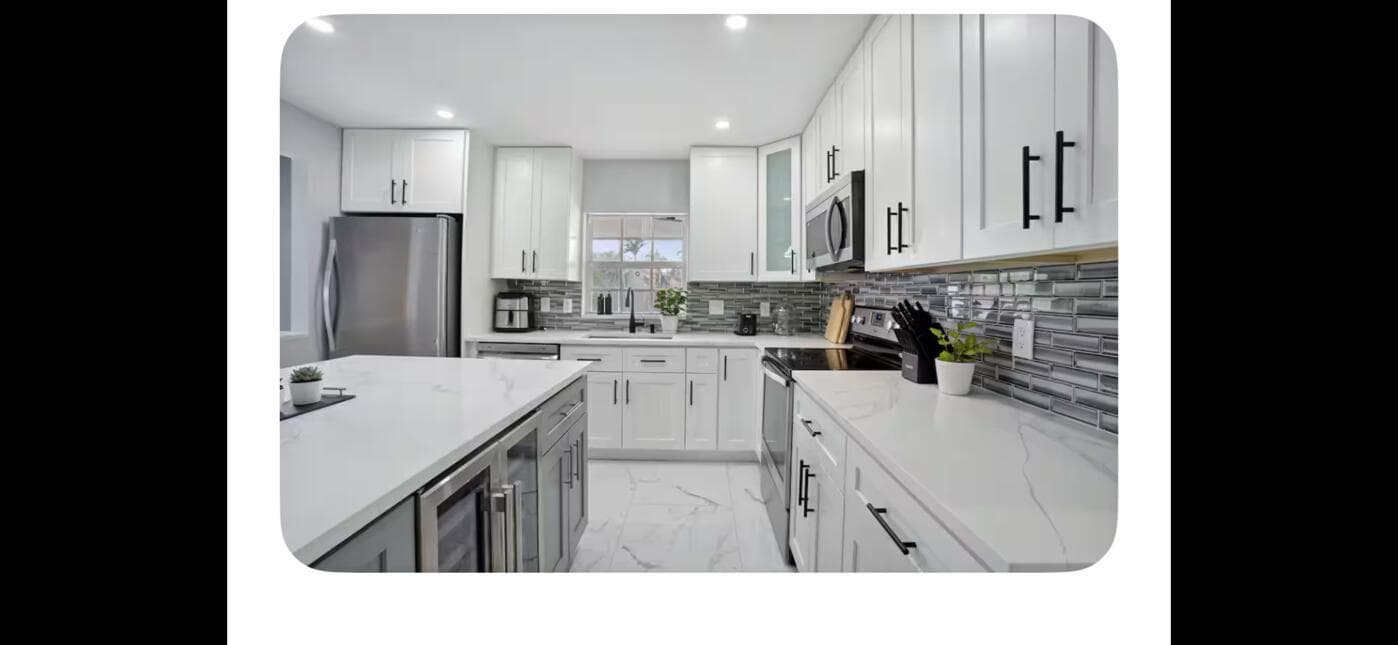 6785 Escondida Drive photo 3