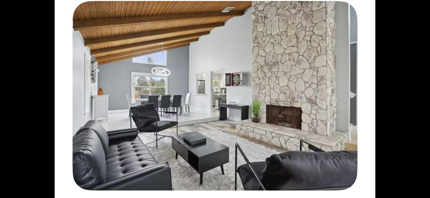6785 Escondida Drive photo 4