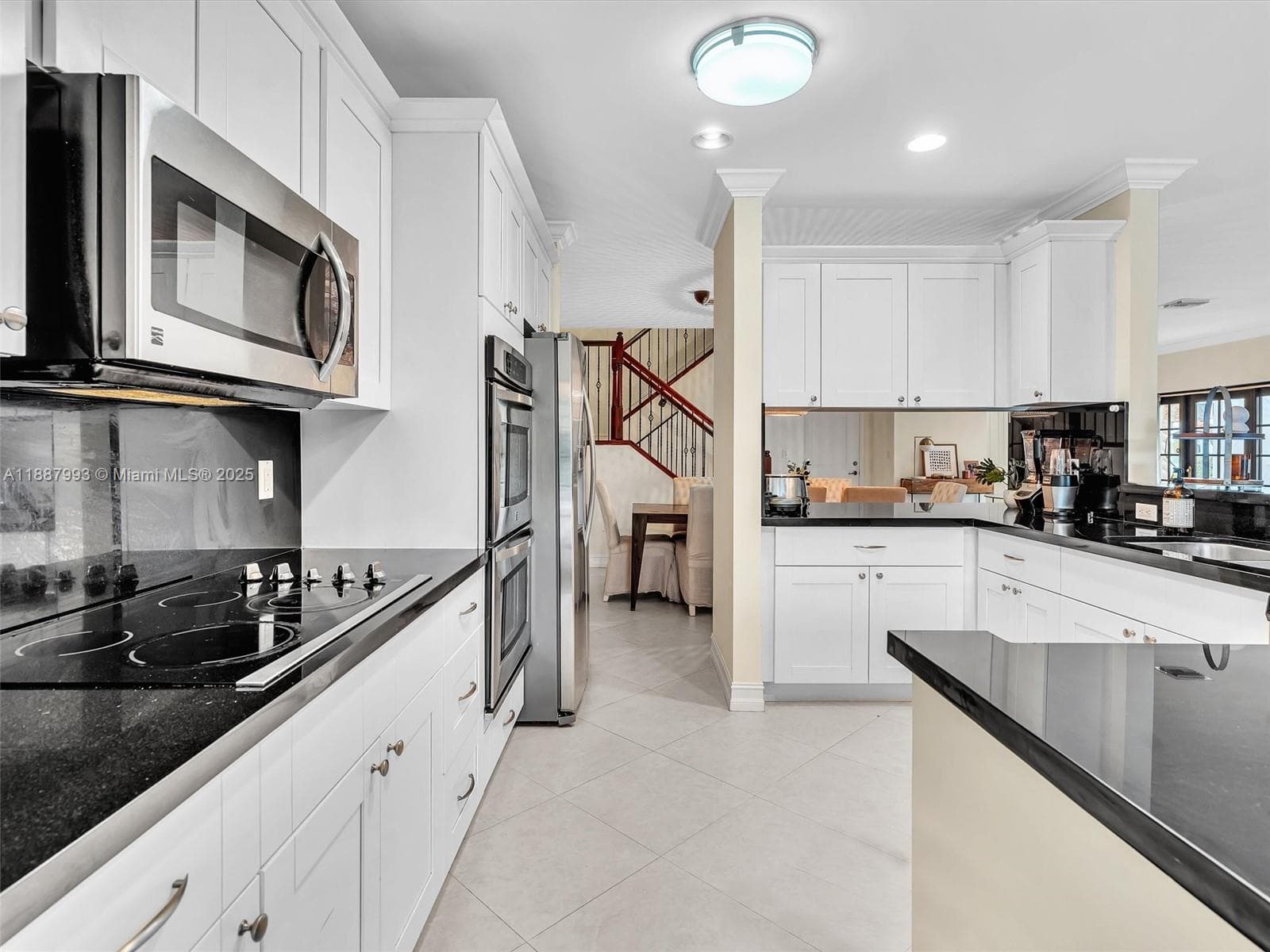 2901 Hidden Harbour St photo 11