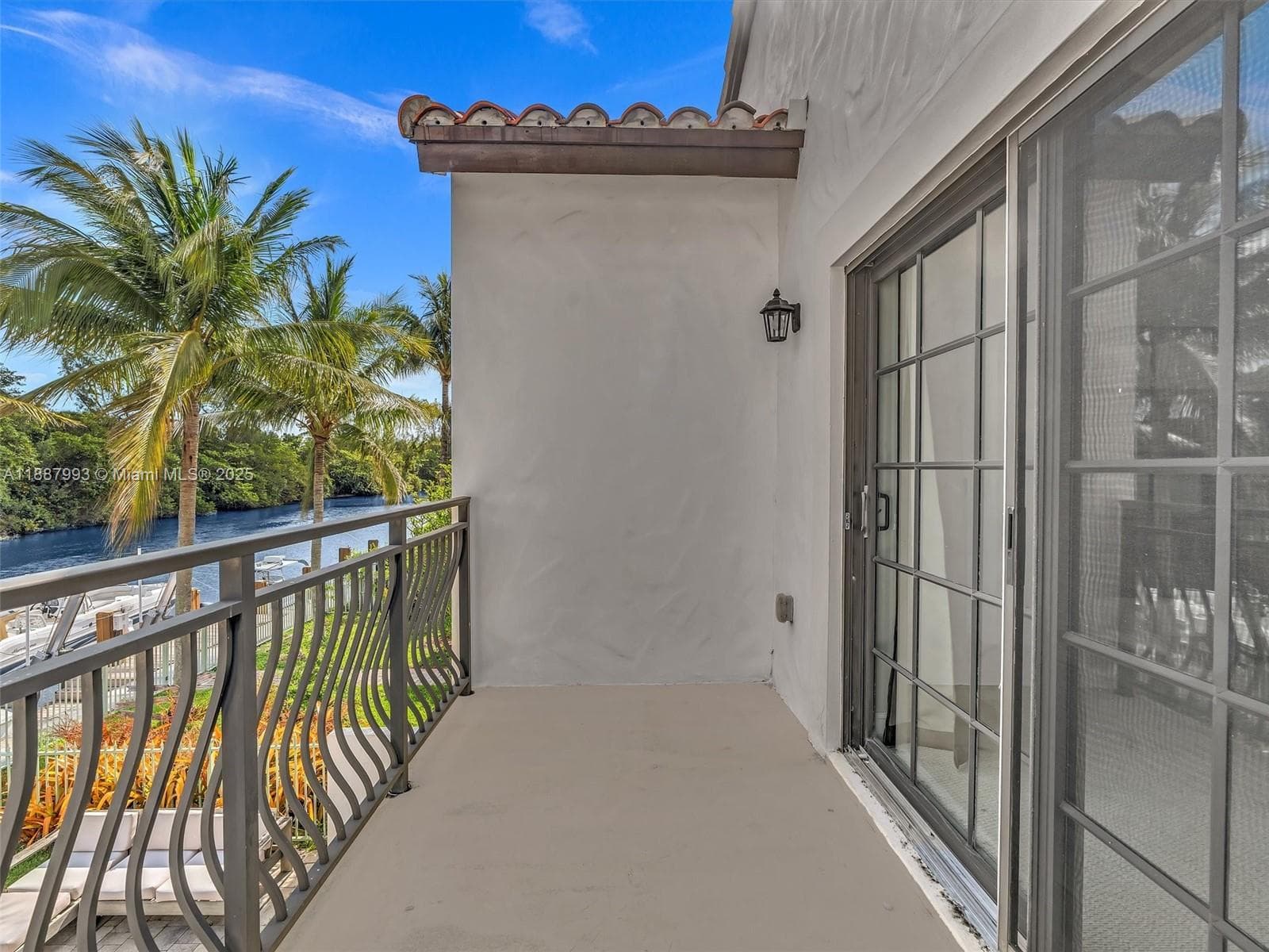 2901 Hidden Harbour St photo 19